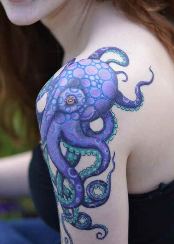 Blue shoulder octopus tattoo