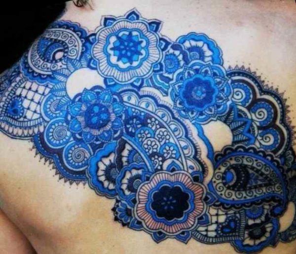 Female tattoo with patterns
