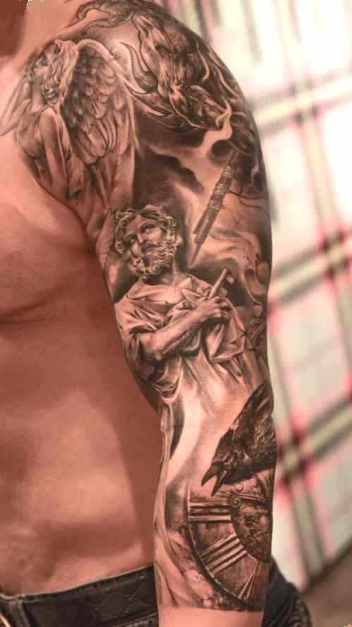 Sleeve tattoo artist