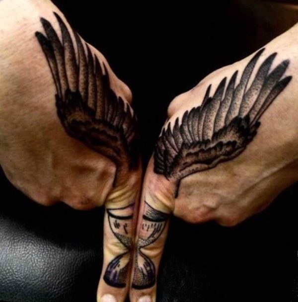 Tattoo idea on the fingers