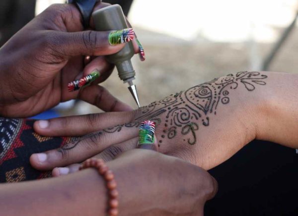 Henna tattoo designs and supplies